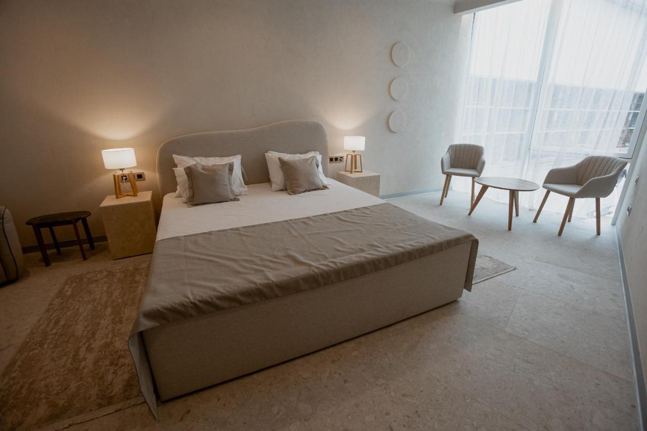 Sfumato Rooms Odessa Exterior foto