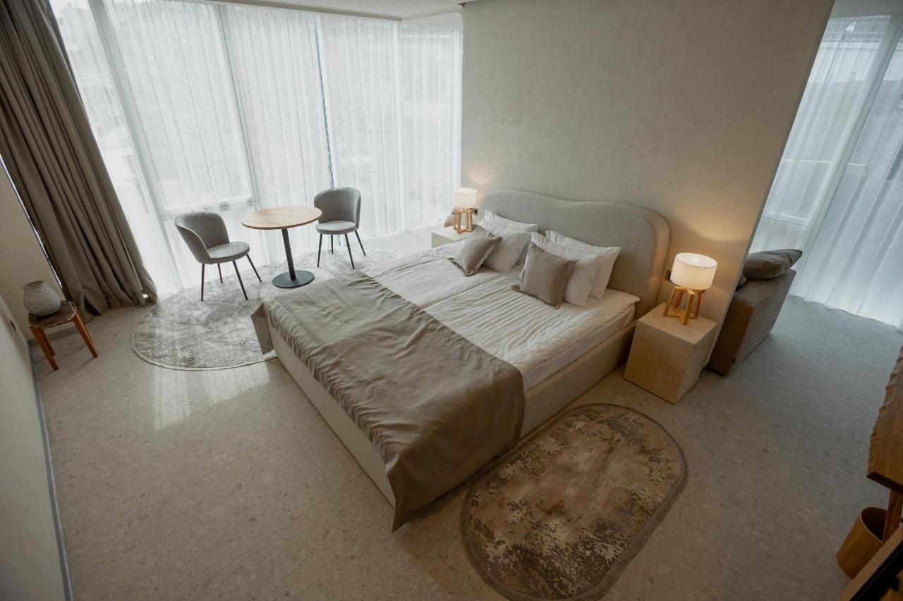 Sfumato Rooms Odessa Exterior foto