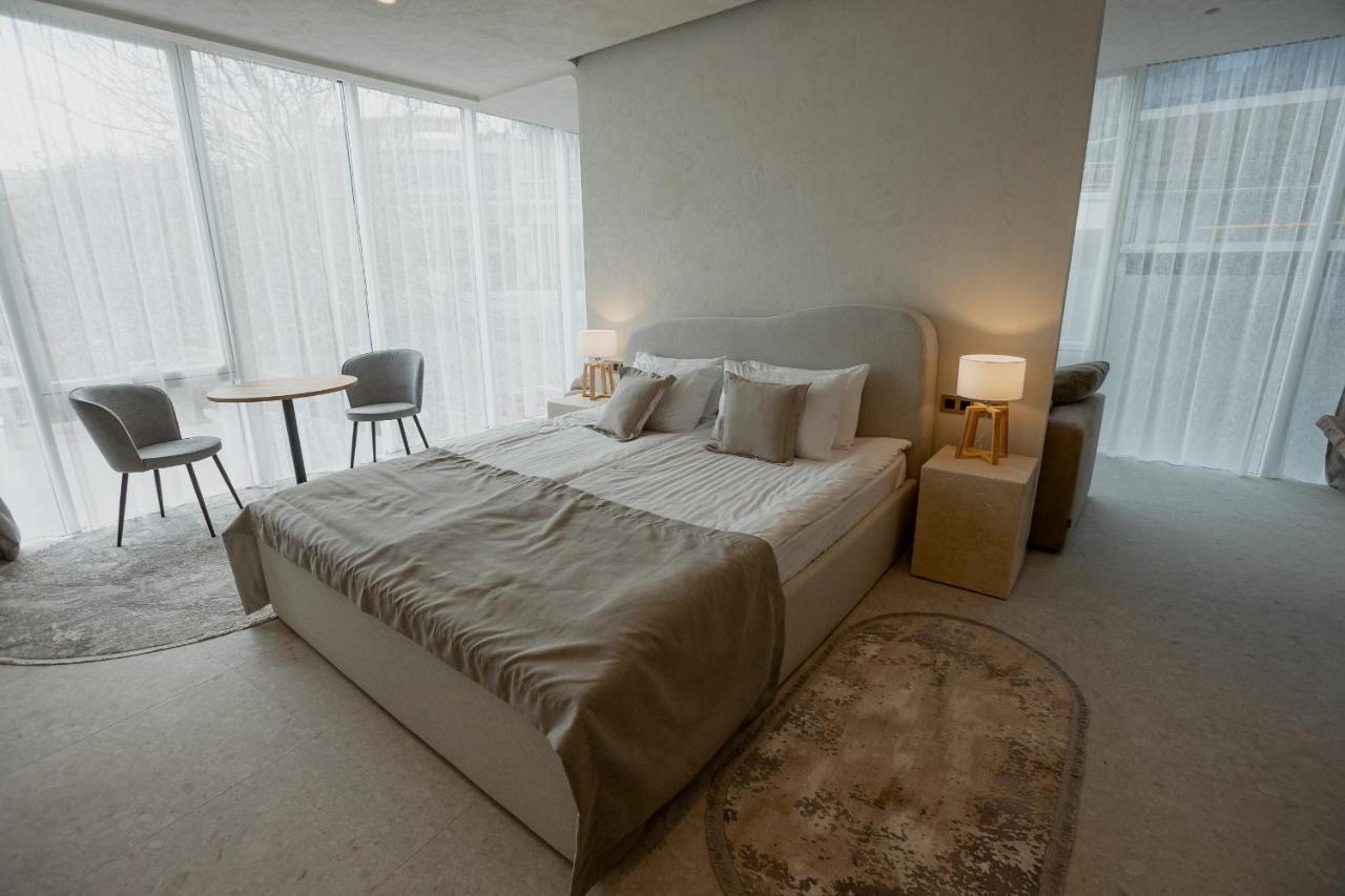 Sfumato Rooms Odessa Exterior foto